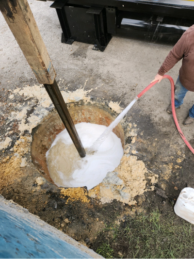 Wet Hole Drilling, SCF Drilling img-6